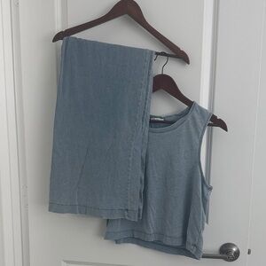 Z Supply chambray set. Bottoms are Small. Top is Medium